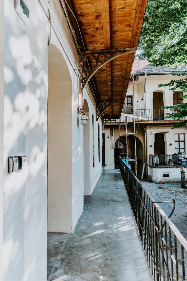 Appartement Zur Linde à Sibiu Extérieur photo
