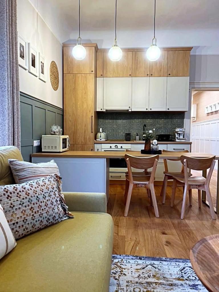 Appartement Zur Linde à Sibiu Extérieur photo